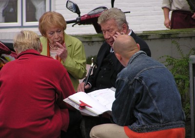 Heinz Reincke am Set zum "Landarzt"
