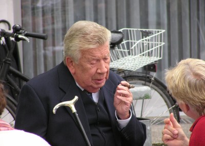 Heinz Reincke am Set zum "Landarzt"